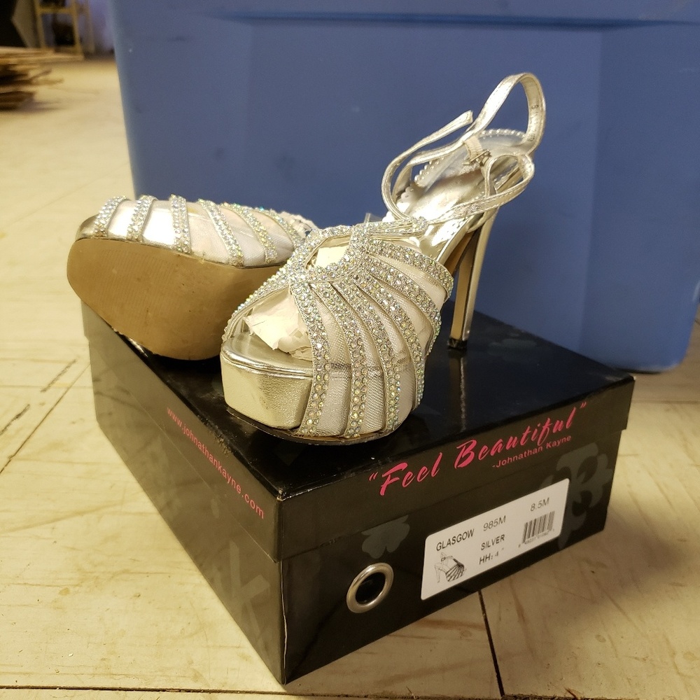 4" Johnathan Kanye, Glasgow